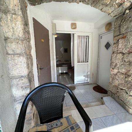 Old Town Apartment Nina Split Bagian luar foto